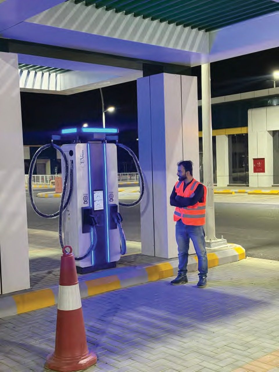 DC 120 kW charger